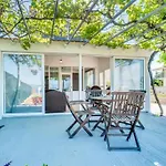 Sandy Complex - Poolside & Seaside 4*