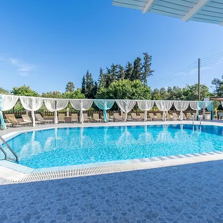 Sandy Complex - Poolside & Seaside Aparthotel