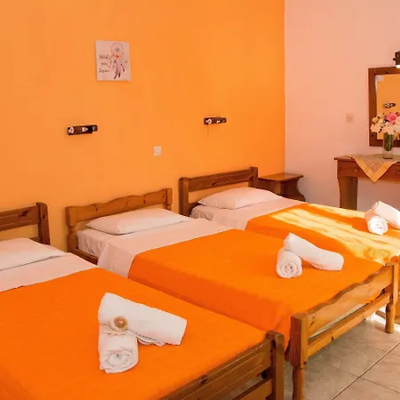 Sandy Complex - Poolside & Seaside