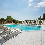 Lägenhetshotell Sandy Complex - Poolside & Seaside Kávos