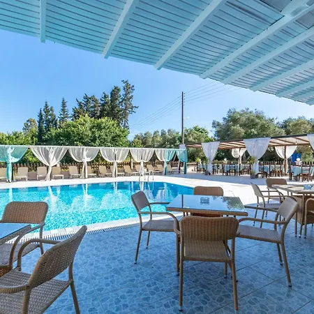 Sandy Complex - Poolside & Seaside 4* Kávos