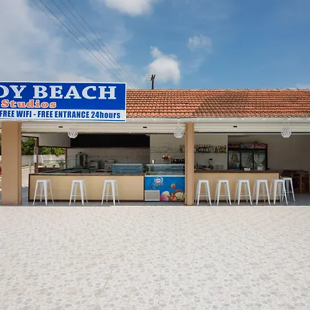 Sandy Complex - Poolside & Seaside קאבוס