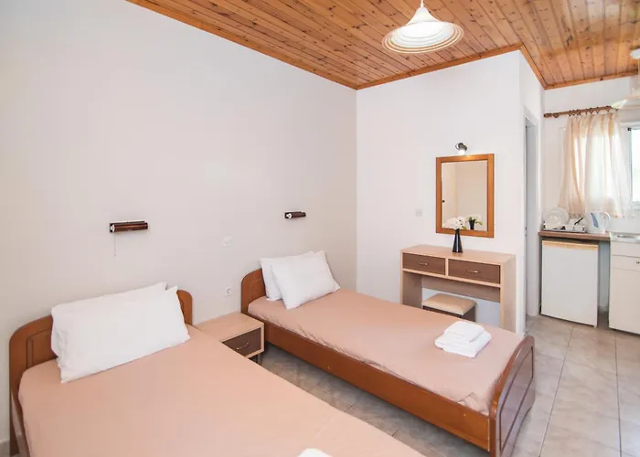 Sandy Complex - Poolside & Seaside Kávos