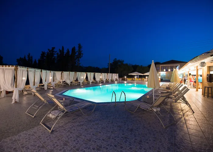 Sandy Complex - Poolside & Seaside 公寓式酒店 卡沃斯