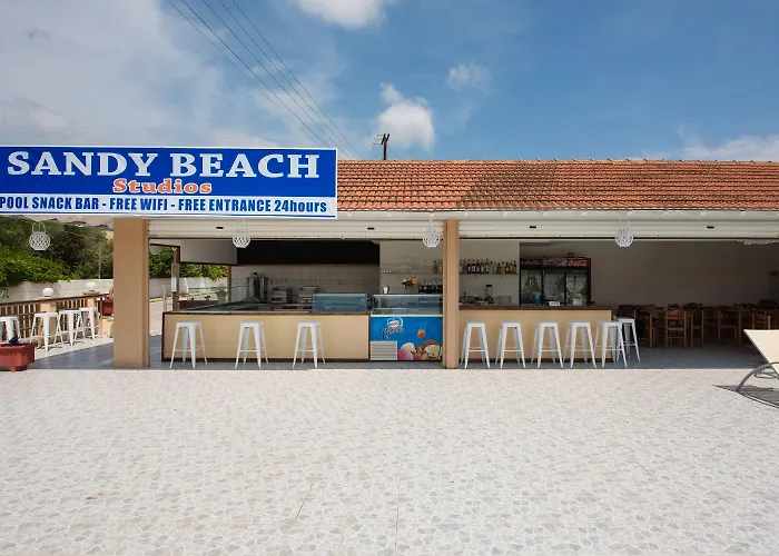 Sandy Complex - Poolside & Seaside 卡沃斯