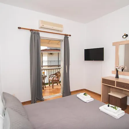 Sandy Complex By Konnect - Poolside & Seaside Aparthotel 2*