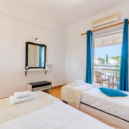 Sandy Complex By Konnect - Poolside & Seaside 2* Kavos