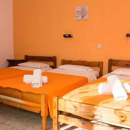 Sandy Complex - Poolside & Seaside Kávos