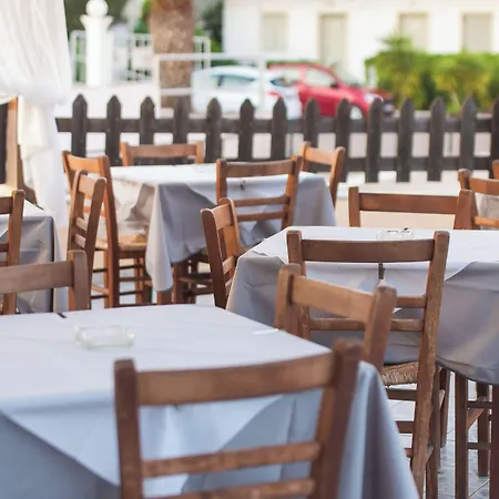 Sandy Complex - Poolside & Seaside 4* Kávos