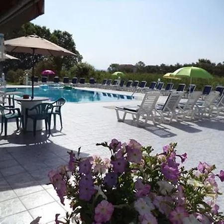 Aparthotel Sandy Complex By Konnect - Poolside & Seaside Kavos